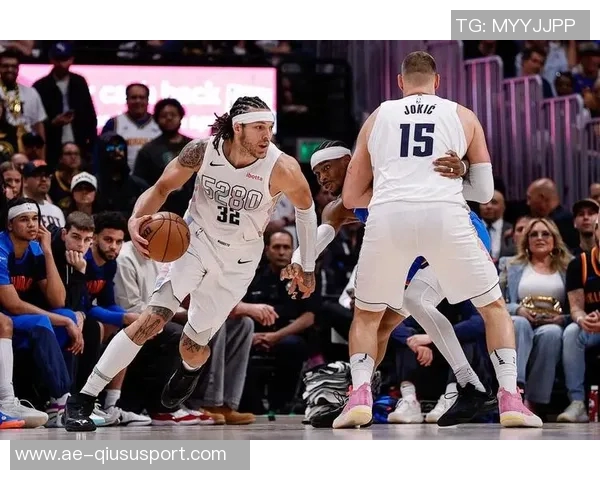 掘金对阵国王首发阵容公布约基奇穆雷携手出战琼斯迎生涯首次首发机会